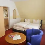 Waldhaus-hutzelhoeh Vendégház 3*