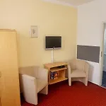 Waldhaus-hutzelhoeh Vendégház 3*