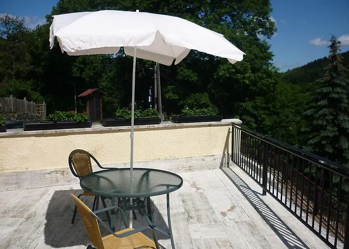 Konukevi Waldhaus-hutzelhoeh